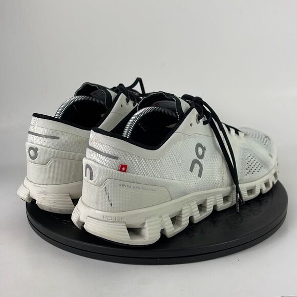 On Cloud X White/Black Athletic Running Shoes Men’s Size 11 - Picture 5 of 11